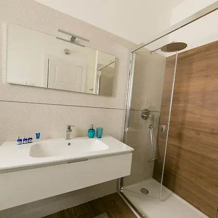 Alojamento de Acomodação e Pequeno-almoço My Place 3*